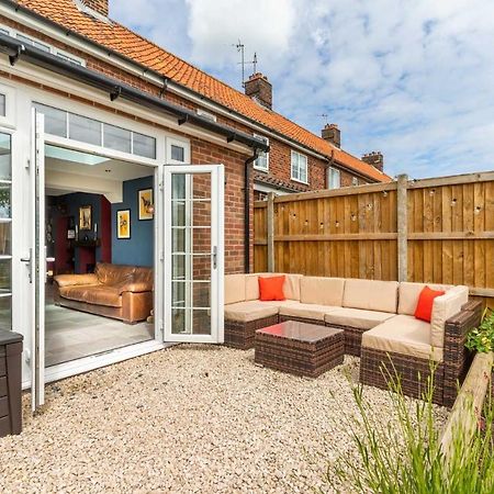 Host & Stay - Church Lane Cottage Filby Extérieur photo